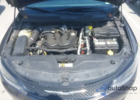 2015 Chrysler 200 S из США, поврежденный, VIN 1C3CCCBG4FN516779